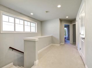 15573 NE 68th Ct, Redmond, WA 98052