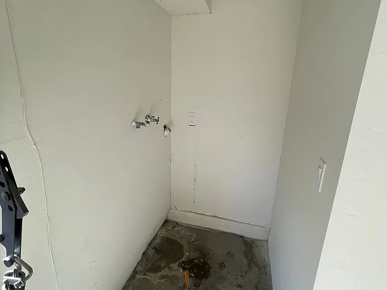 925 S Benito Ave — Photo 22