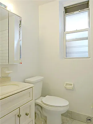 Rented by DSA Realty | media 22