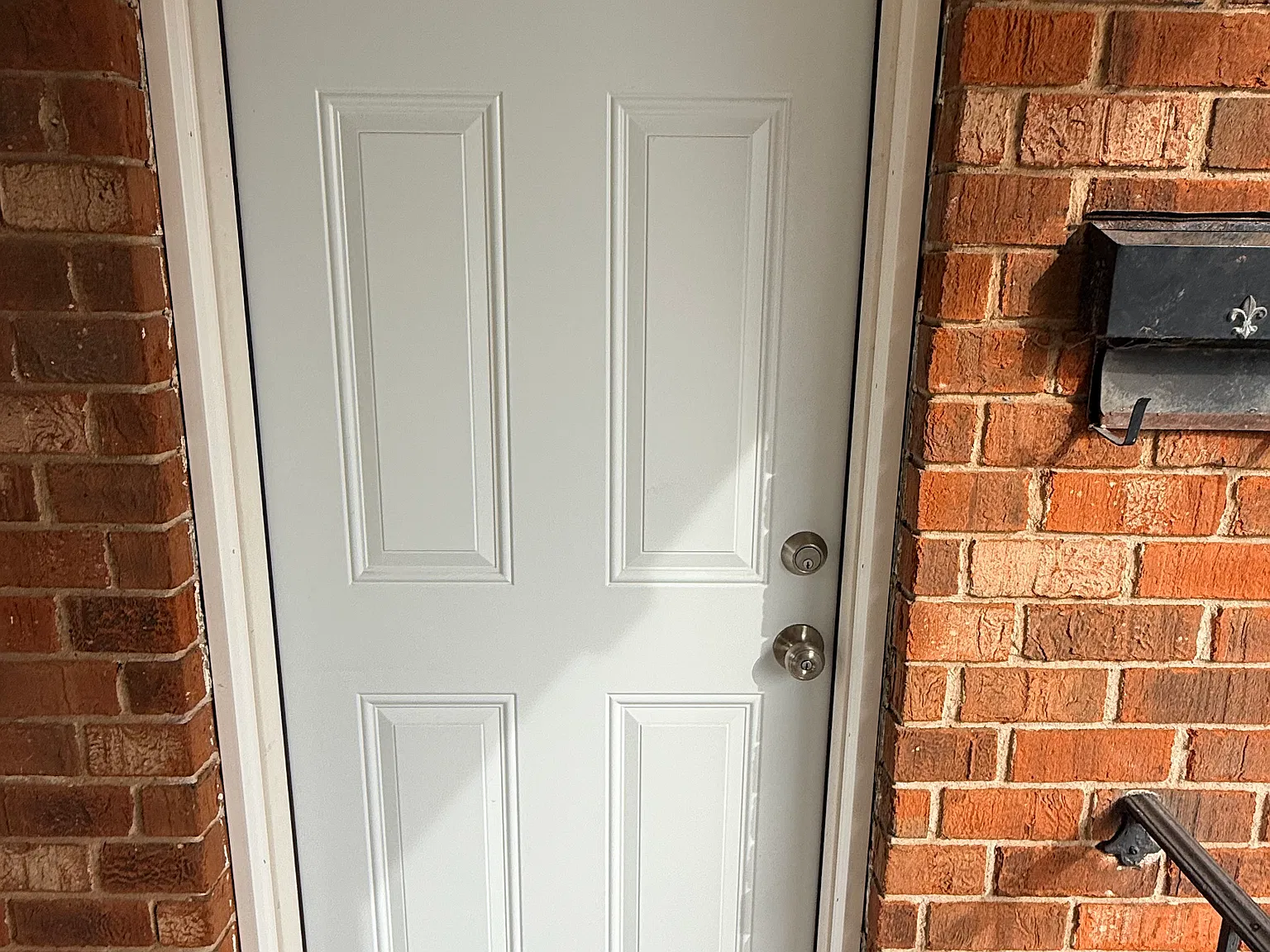 2 bed, $1,060 — Photo 2