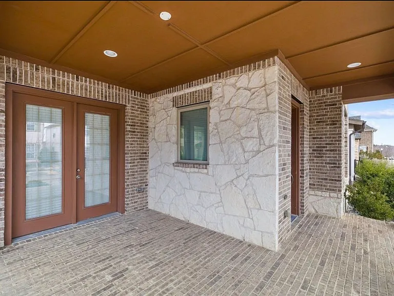 1113 Moonstone St — Photo 14