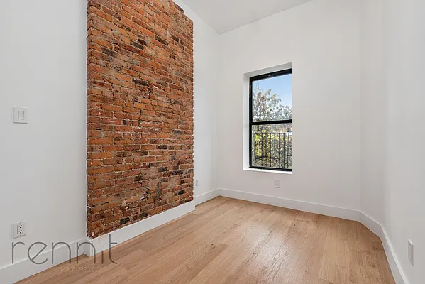 Rented by Rennit Inc. | media 10