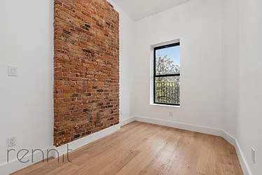 Rented by Rennit Inc.