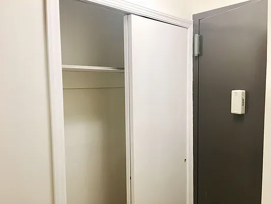 Rented by Jeffrey Mosczyc, LREB | media 23