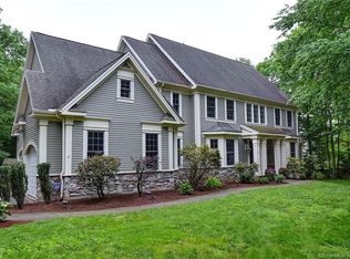 30 Summit Crest Dr, South Glastonbury, CT 06073