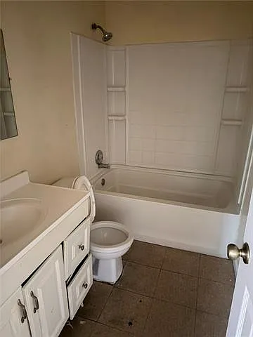 7008 Whitmore Pl — Photo 9