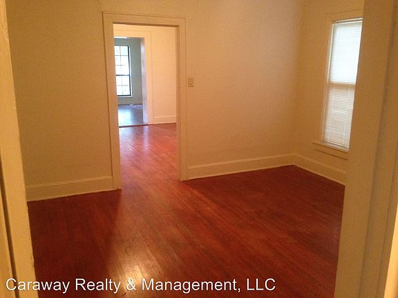 5th image of 348 Olive St