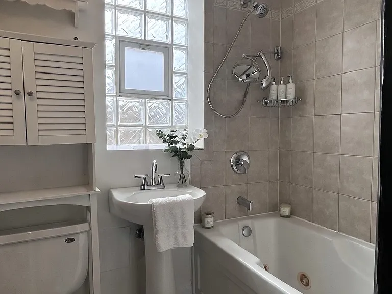 3352 N Long Ave #1 — Photo 5
