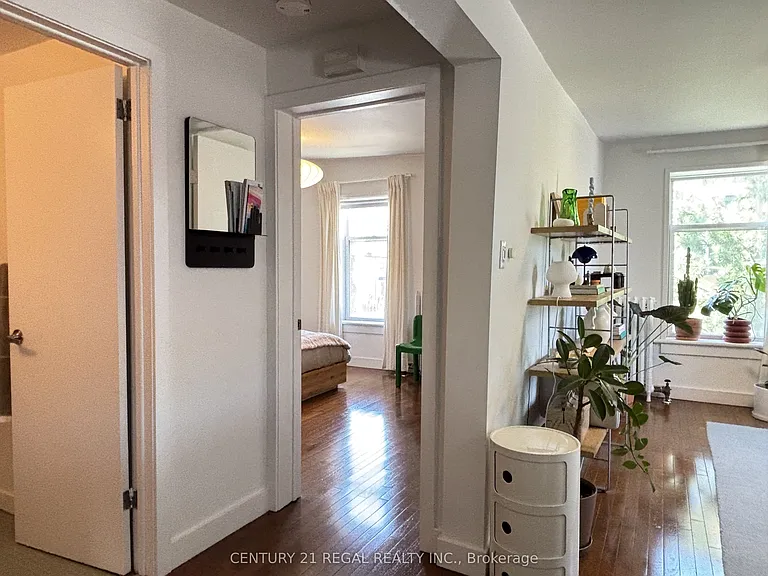 89 Gladstone Ave #3 — Photo 8
