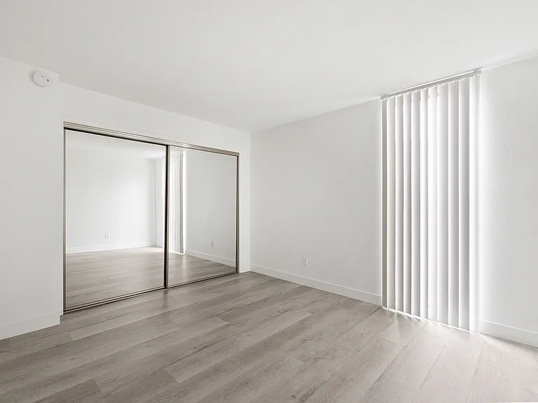712 S Fernwood St — Photo 36