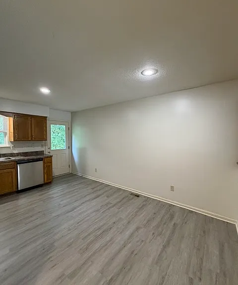 8842 Gallery St — Photo 4