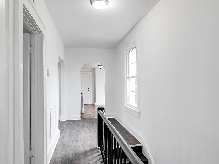 1518 N 35th St #1 — Photo 5