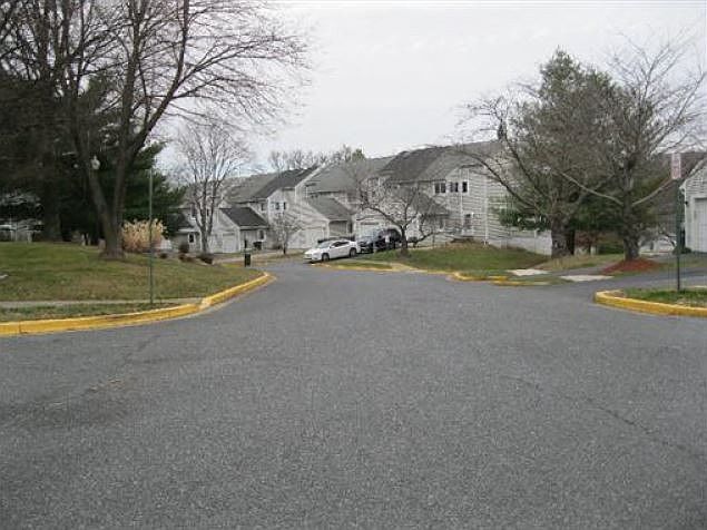 2nd image of 4675 Winterberry Ln