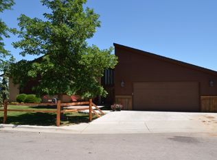 2240 Cedar Dr, Rapid City, SD 57702