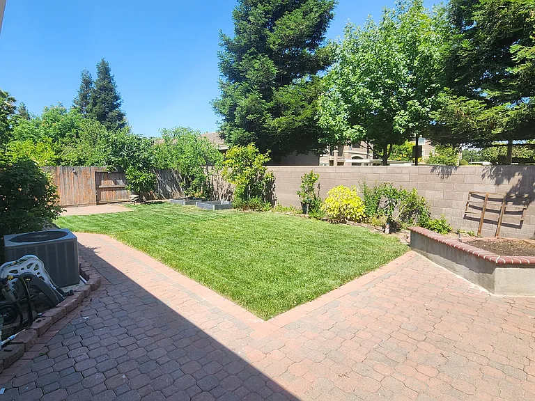 9919 Tarzo Way — Photo 33