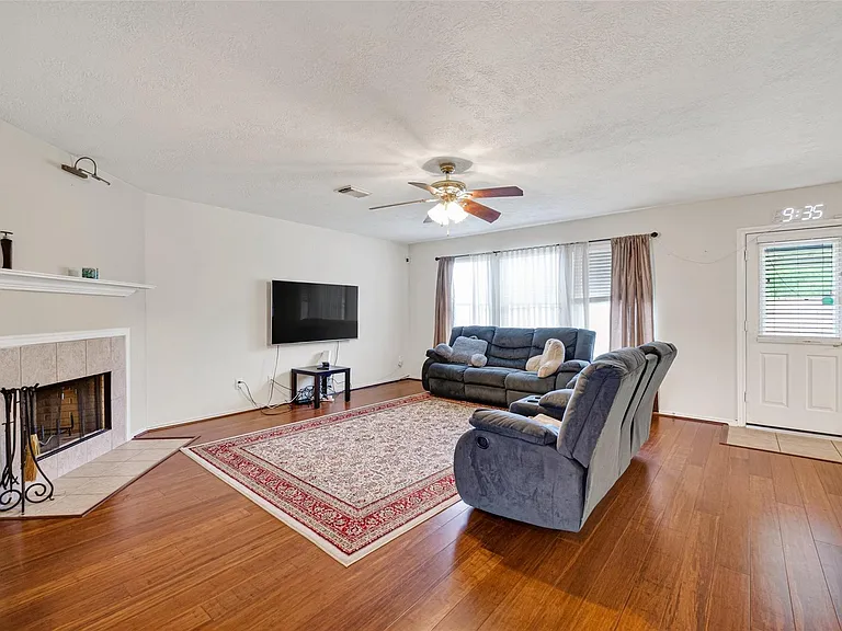 12042 Clear Brook Oak St — Photo 10