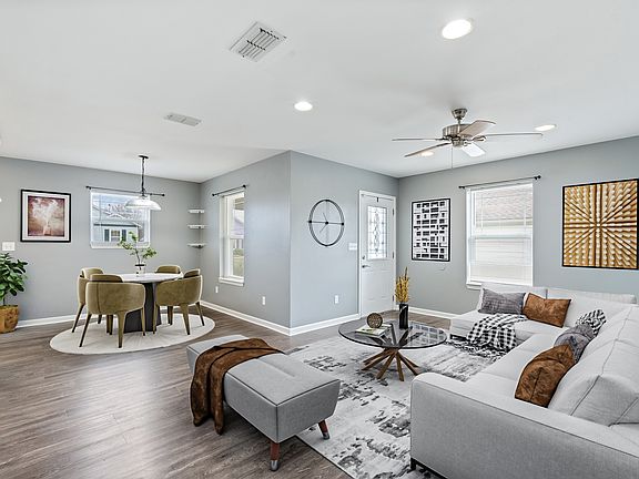 2nd image of 3013 Gwynnwood Dr