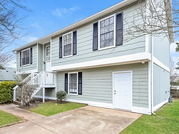 6698 Bent Creek Dr, Rex, GA 30273
