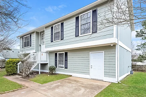 6698 Bent Creek Dr Photo 1