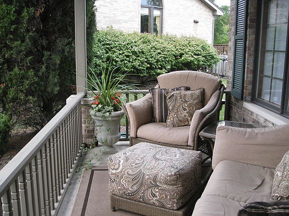 Front Porch Living!
						:
						Relax with friends and neighbors on covered front porch