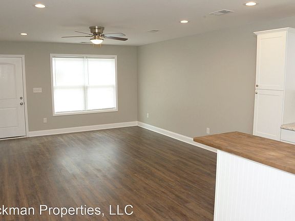 2nd image of 163 E Loudon Ave #2