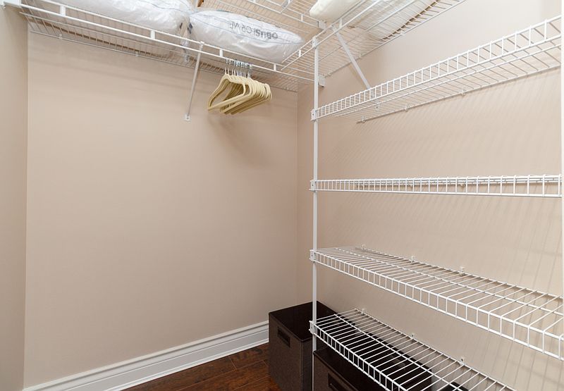 Victoria Apartment for rent - 2 Bedrooms — photo 16
