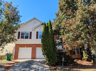 811 Ashton Oak Cir, Stone Mountain, GA 30083