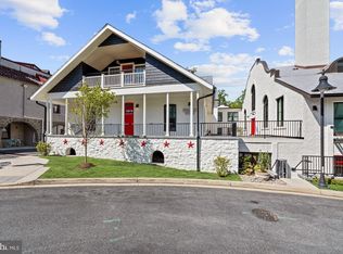 2701 Hume Dr #PENTHOUSE 5, Silver Spring, MD 20910