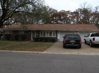 532 Edgewood Ln, Festus, MO 63028