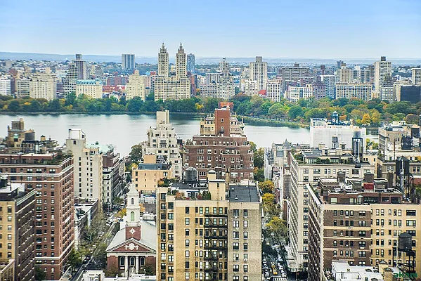Sold by Akam Sales and Brokerage | media 2