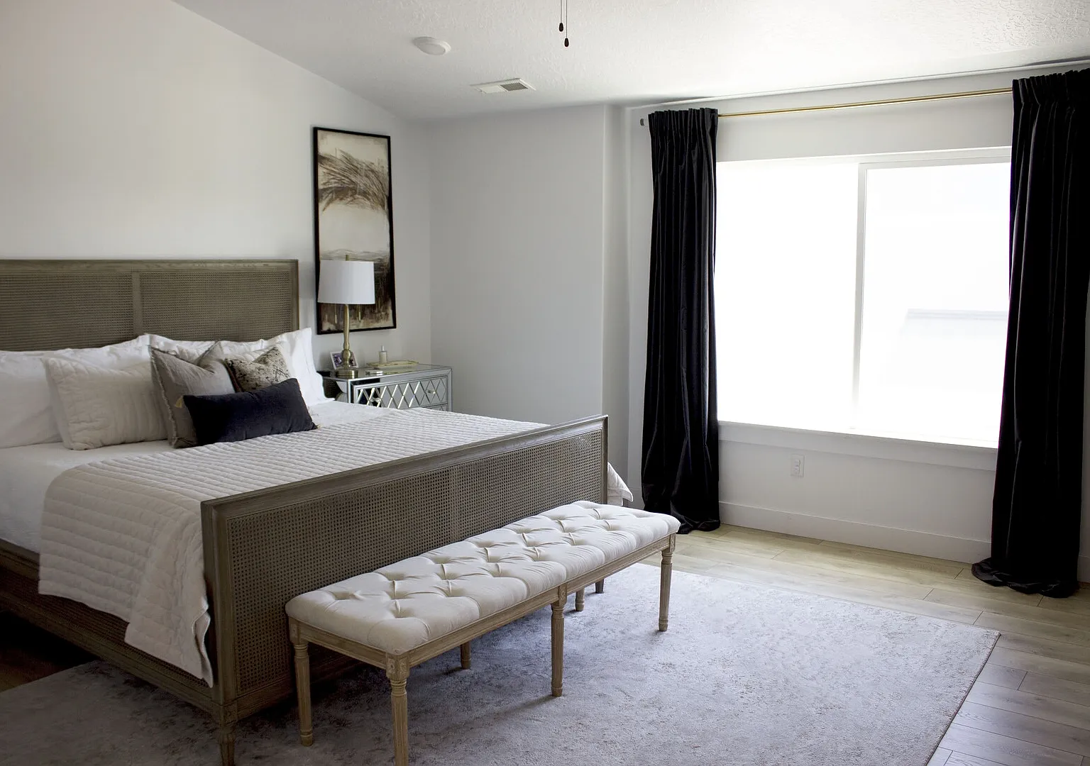 Luxury family retreat in the heart of Highland, UT — Photo 4