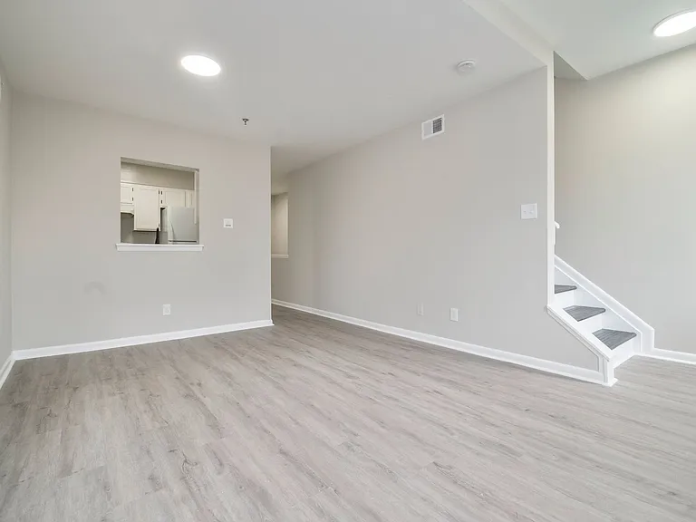 610 N Arlington Ave #A — Photo 13