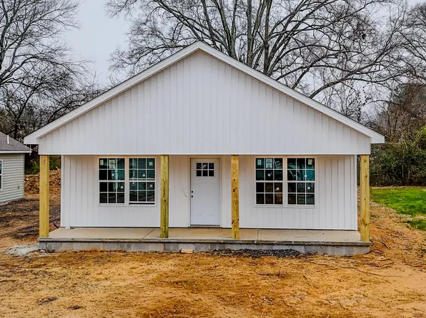 5 Avenue E, Dalton, GA 30721