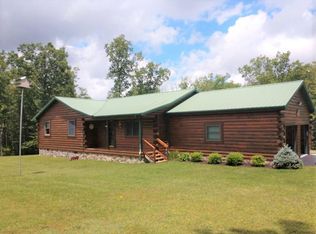 227 Highland St, Cool Ridge, WV 25825