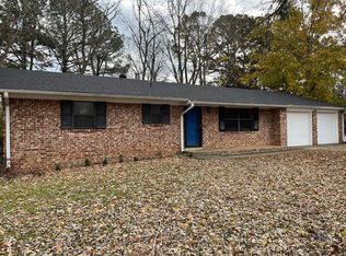 2824 N Loxley Ave, Fayetteville, AR 72703