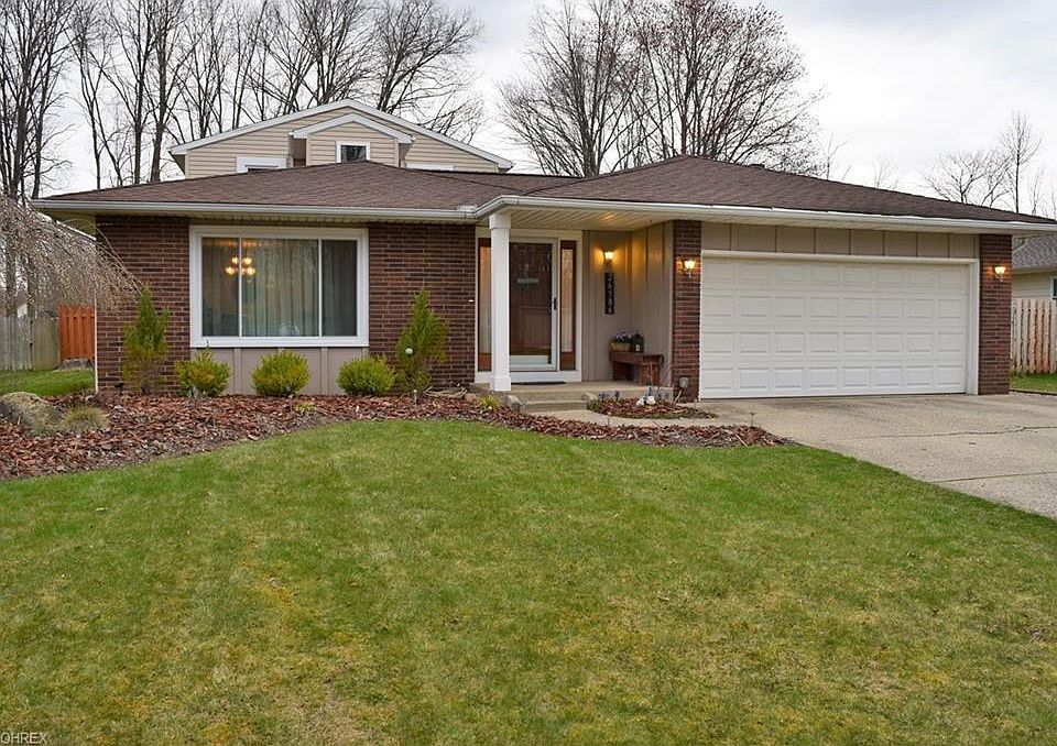 1st image of 26586 Kingswood Dr
