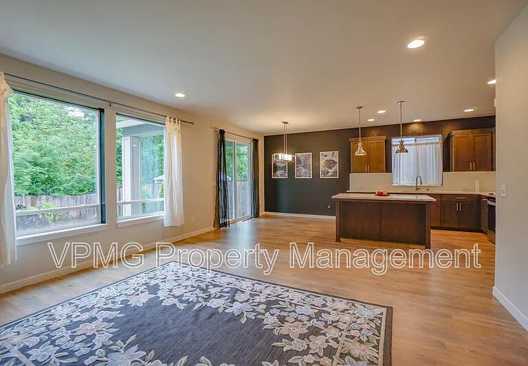 2904 NE 161st Ct — Photo 8