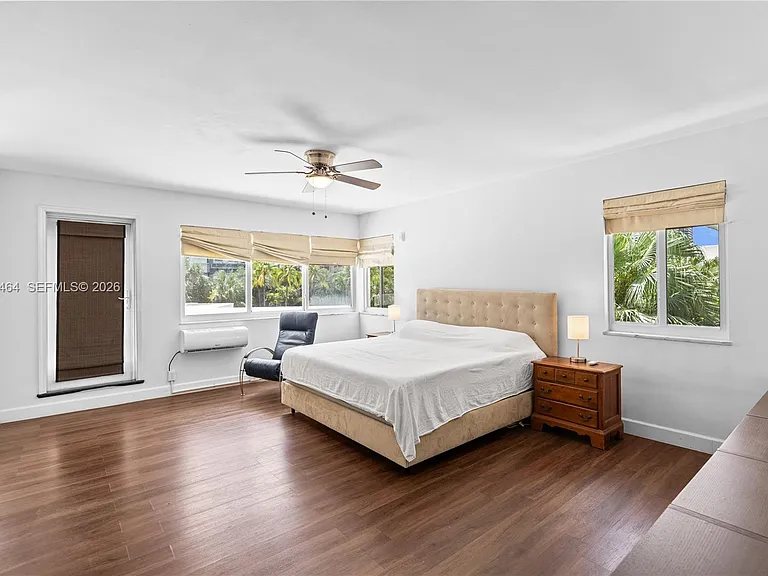10190 Collins Ave #306/308 — Photo 25