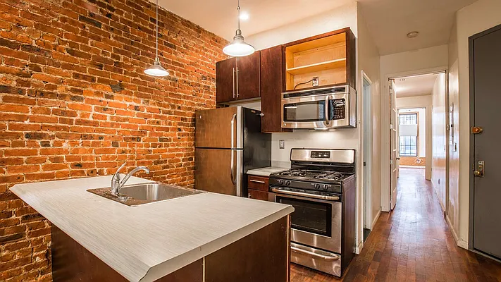 Rented by Nooklyn NYC LLC | media 59