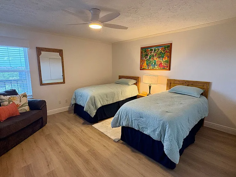 2571 NE Ocean Blvd #10-405 — Photo 18