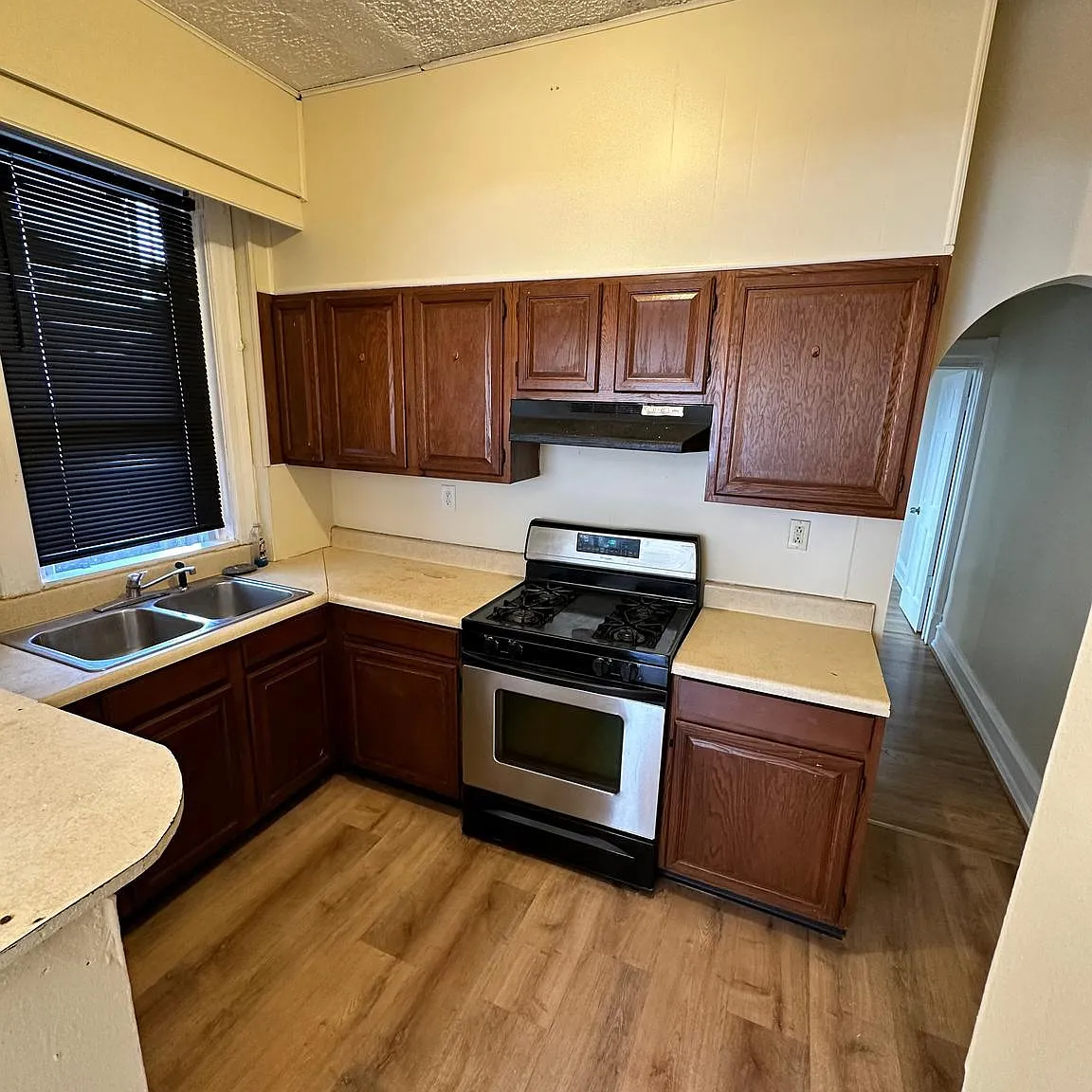 1 bed, 1.0 bath, 529 sqft, $1,000 — Photo 4