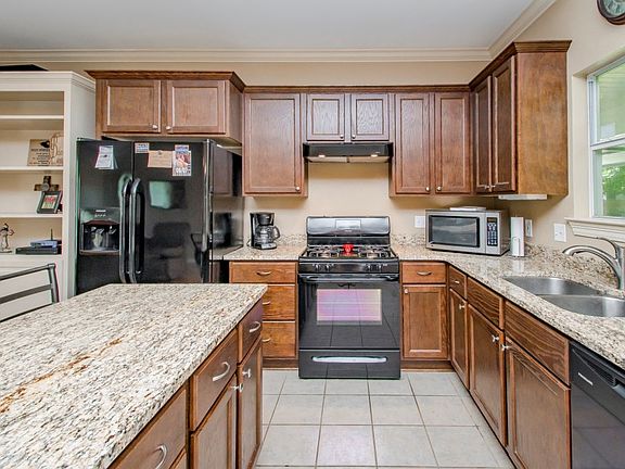 4th image of 13045 Cypress Gold Dr