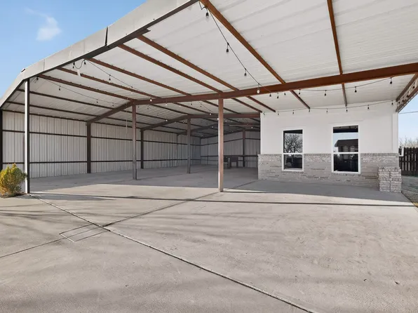 819 Hoss Rd, Sanger, TX 76266