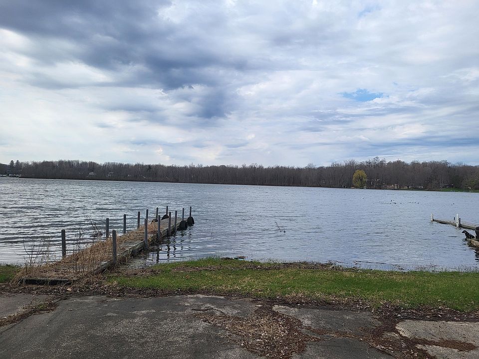 2nd image of V/l 10 E Peterson Dr