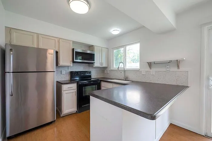 1662 S 400th St W — Photo 5