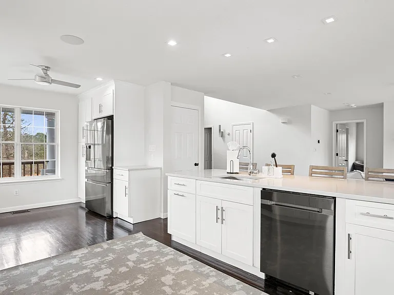 71 Old Canoe Place Rd — Photo 10