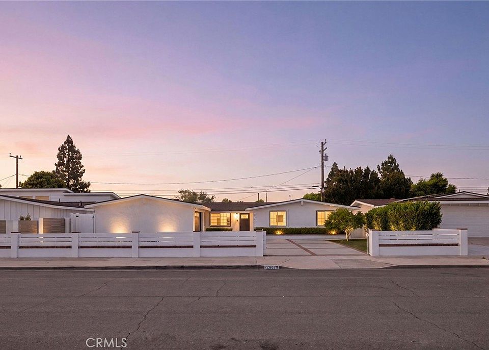 1st image of 2362 Cornell Dr