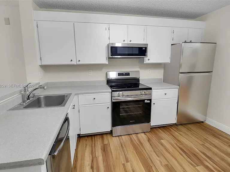 10111 W Sunrise Blvd #303 — Photo 10