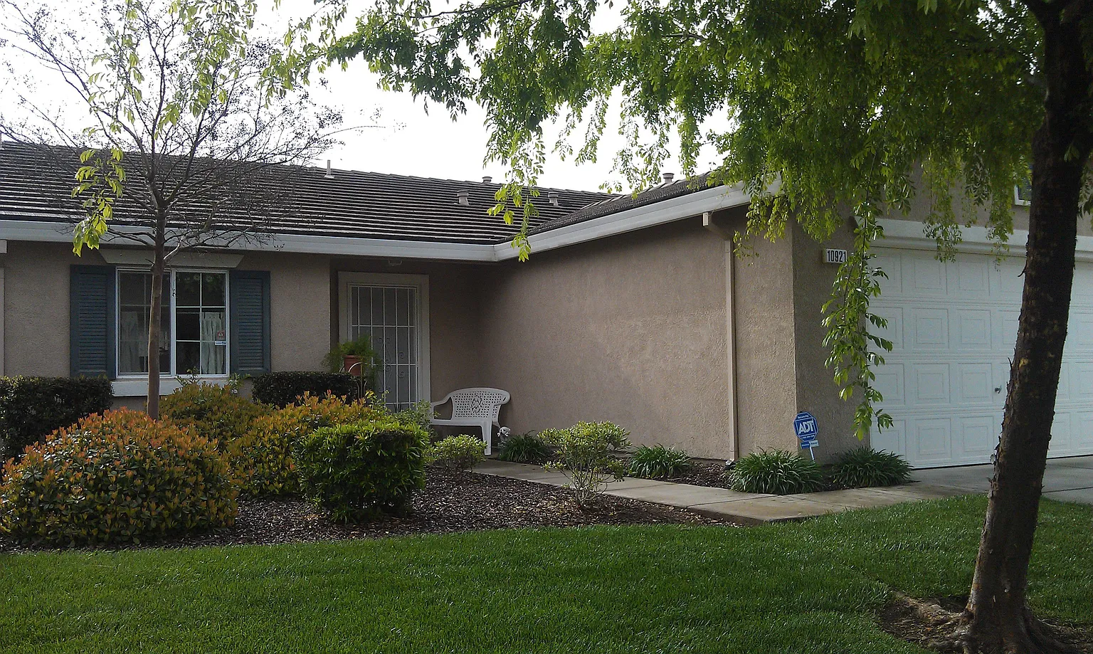10921 Wethersfield Dr photo 1