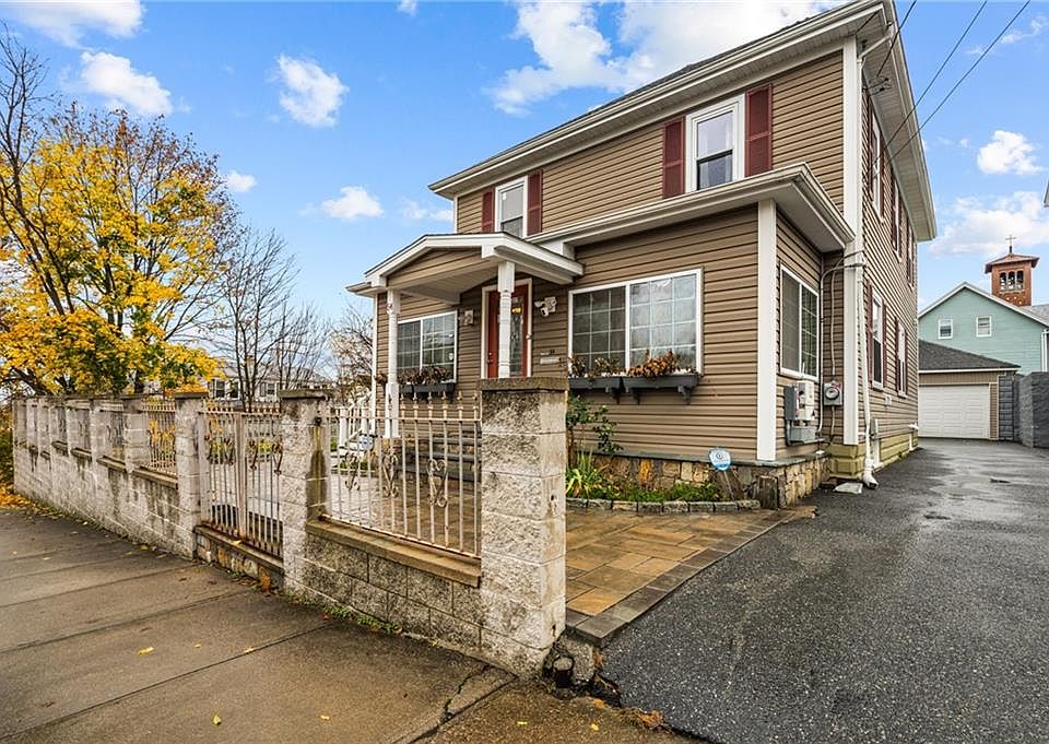 54 Cambridge St, Providence, RI 02908 Zillow